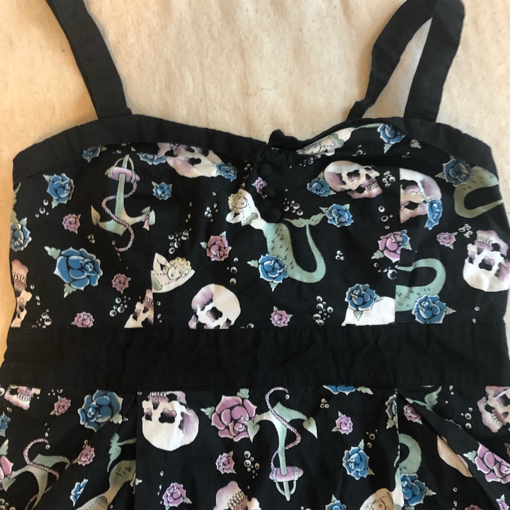 Hot Topic Pinup Style Dress - Picture 2 of 5